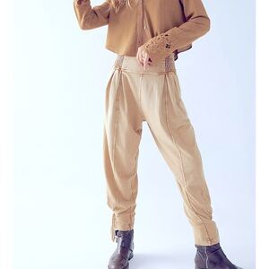 Free People Gaucho Style Pants. Front pleas and barrel style legs